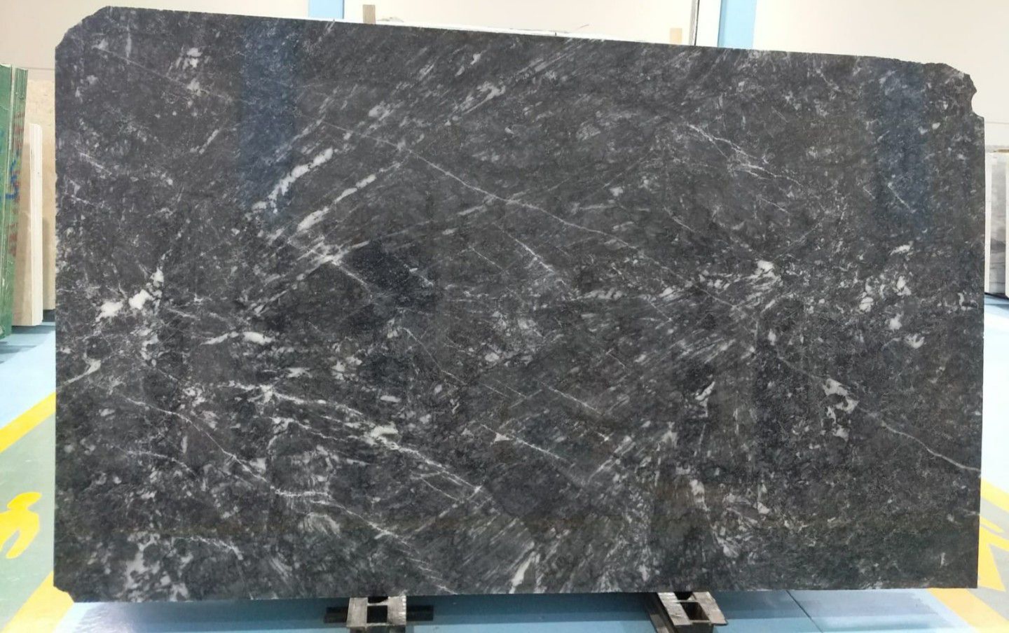 Bursa Uludağ Siyah Mermer